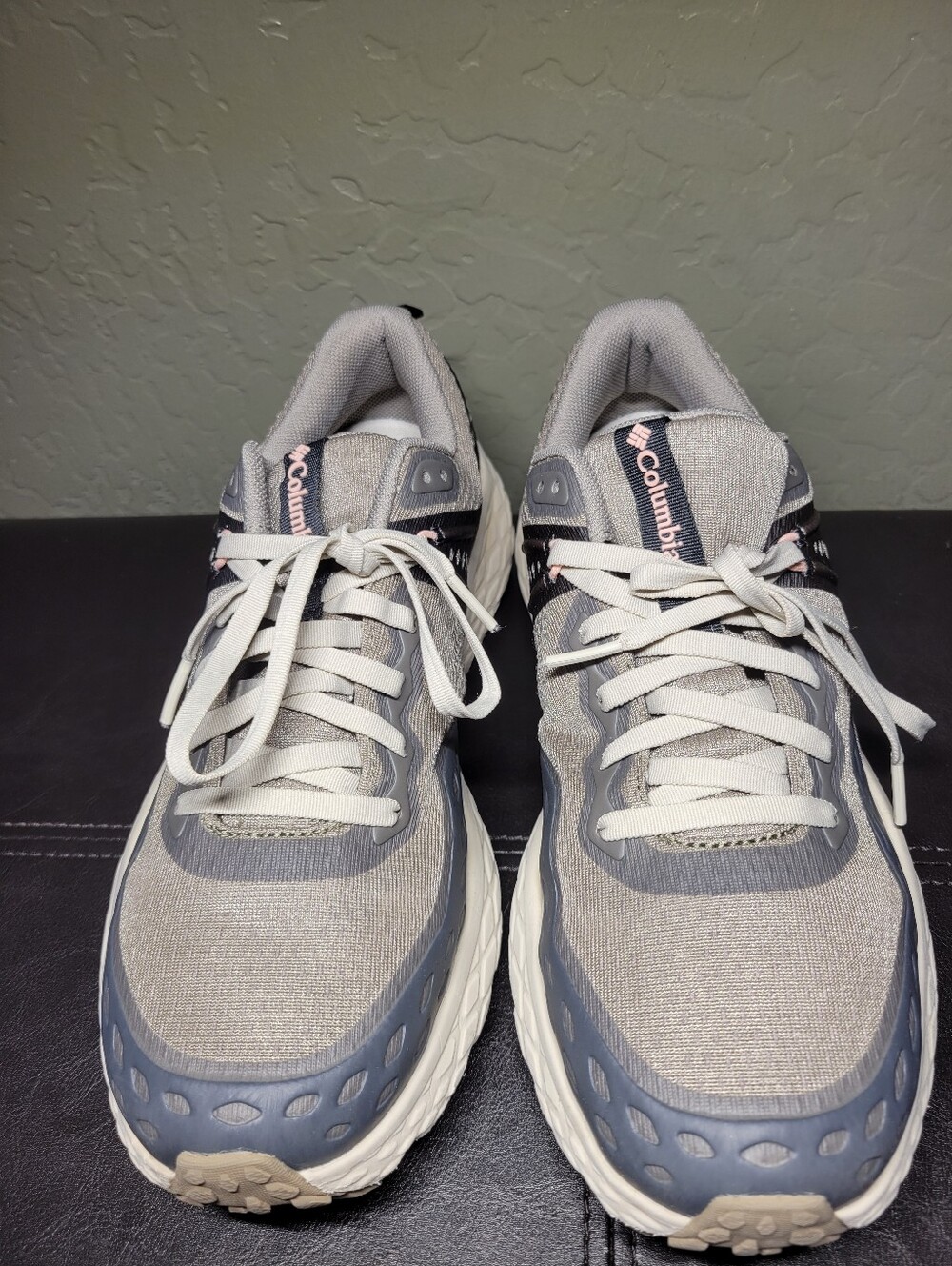Columbia Konos TRS Trail Shoes Grey Black  Women's Size 10